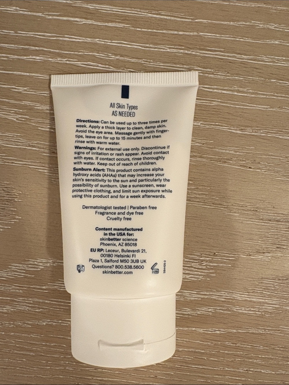 SkinBetter Science Detoxifying Scrub Mask - Picture 2 of 3